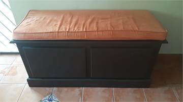 Vendo Baul Madera, Silla