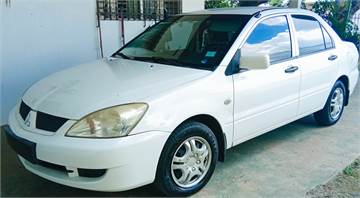 Se vende Mitsubishi Lancer 